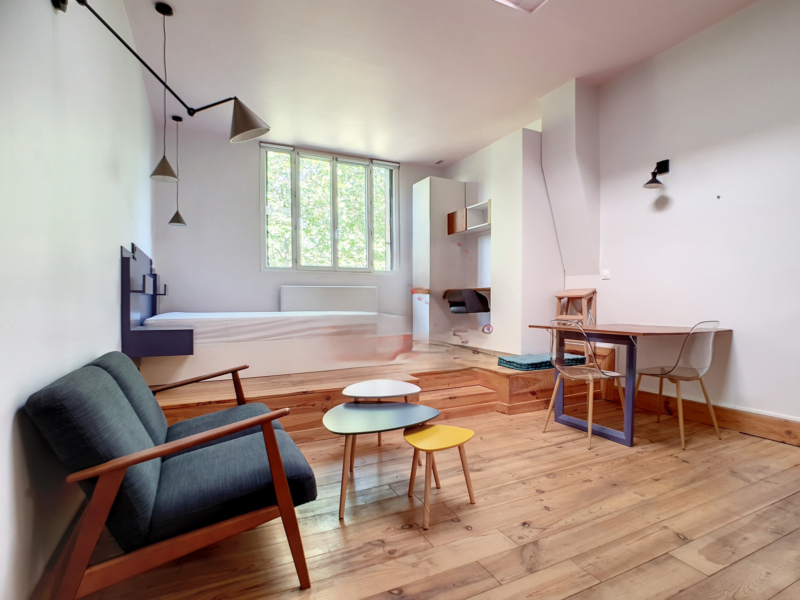 Appartement d'une pièce style loft à louer meublé - Avenue Daumesnil - Paris 12