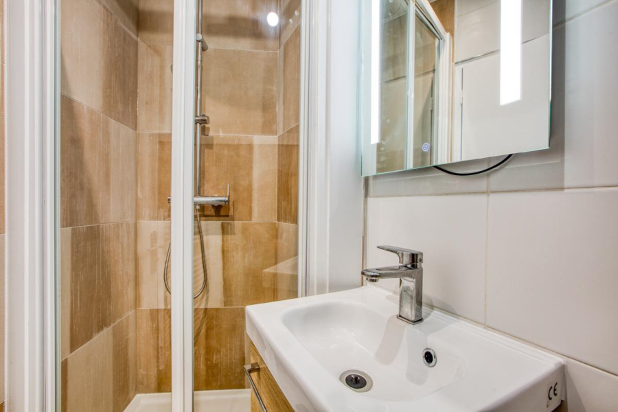 Studio bail Code Civil à louer - Rue de Bagnolet - Paris 20