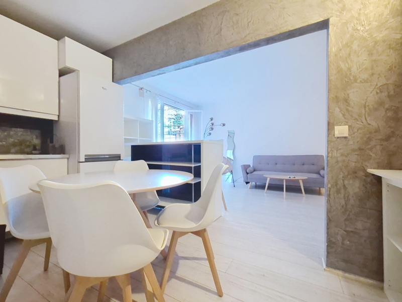 Studio à louer meublé - Rue de la Réunion - Paris 20