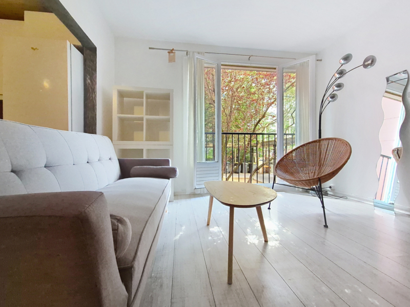 Studio à louer meublé - Rue de la Réunion - Paris 20
