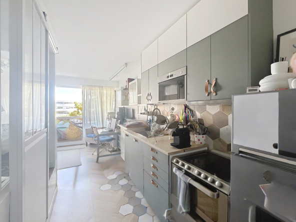 Appartement meublé Studio - rue Orfila - Paris 20