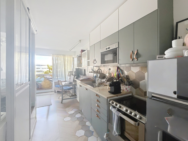 Appartement meublé Studio - rue Orfila - Paris 20